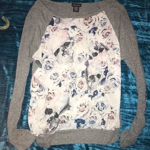 Skulls and roses t-shirt